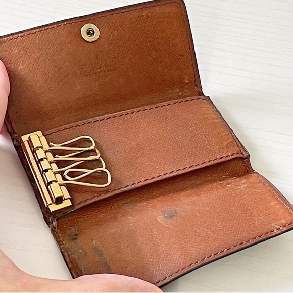 Louis Vuitton brown monogram canvas four key ring wallet - Picture 6 of 11